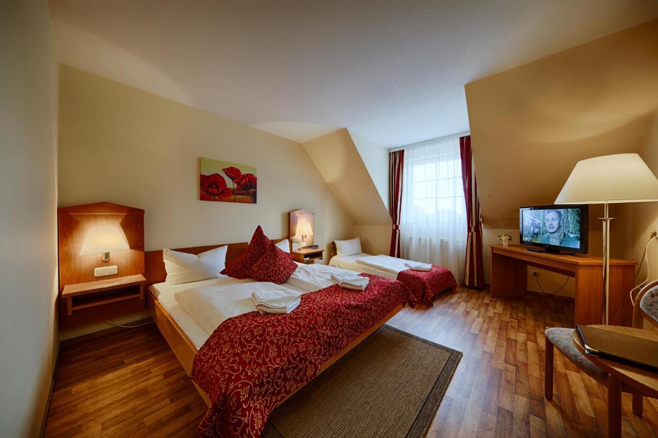 Hotel Auerhahn Masserberg Esterno foto